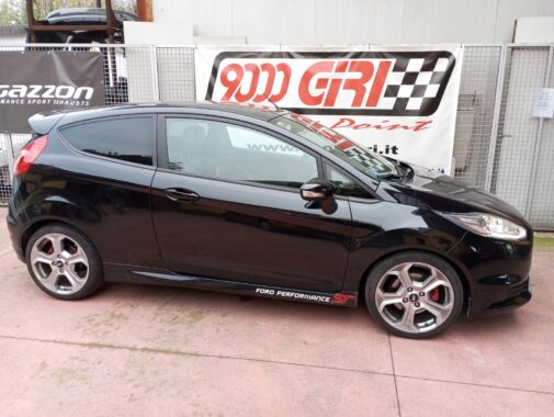 Ford Fiesta St con terminale sportivo omologato Inoxcar doppia uscita + centrale diretto Inoxcar gruppo N