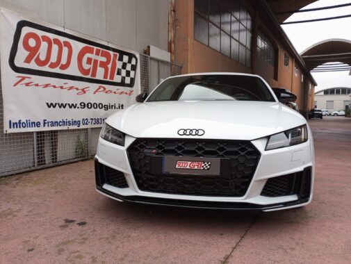 Audi TTS 2.0 tfsi montaggio Active Sound Booster Maxhaust versione Bridge by 9000 Giri elaborazioni auto sportive